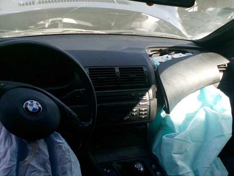 bmw serie 3 berlina (e46) del año 2004