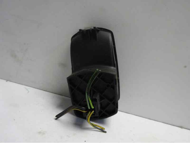 Recambio de mando elevalunas delantero derecho para opel corsa d cmon referencia OEM IAM 13189333  