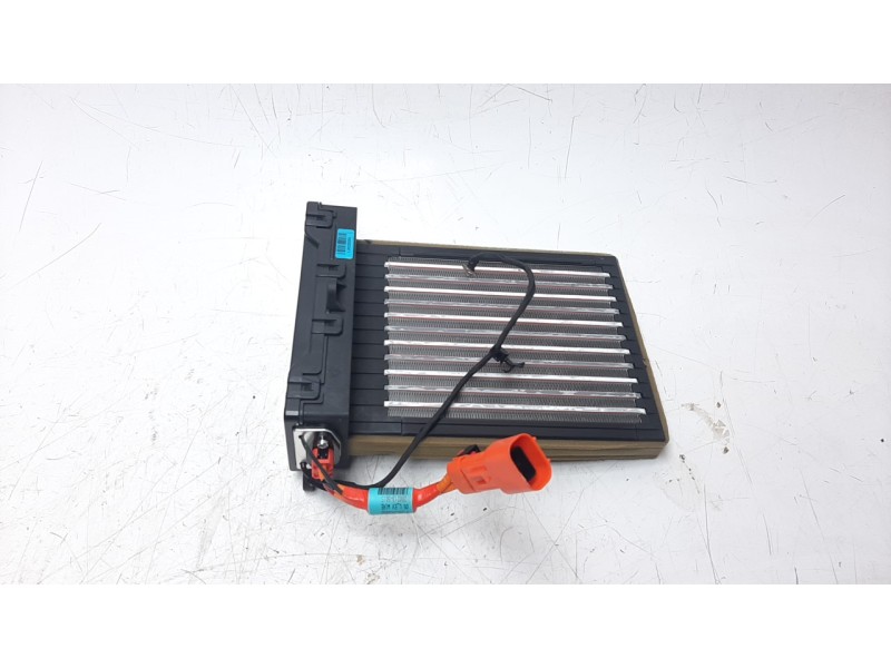 Recambio de radiador calefaccion / aire acondicionado para hyundai kona referencia OEM IAM M1205JA5000  
