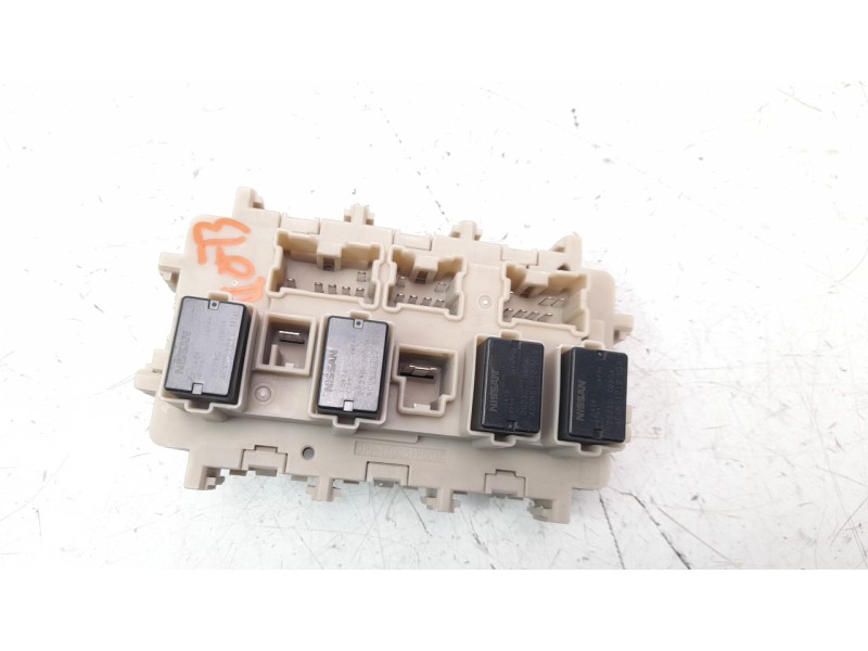 Recambio de caja reles / fusibles para renault kadjar 1.6 tce energy referencia OEM IAM 8901R  