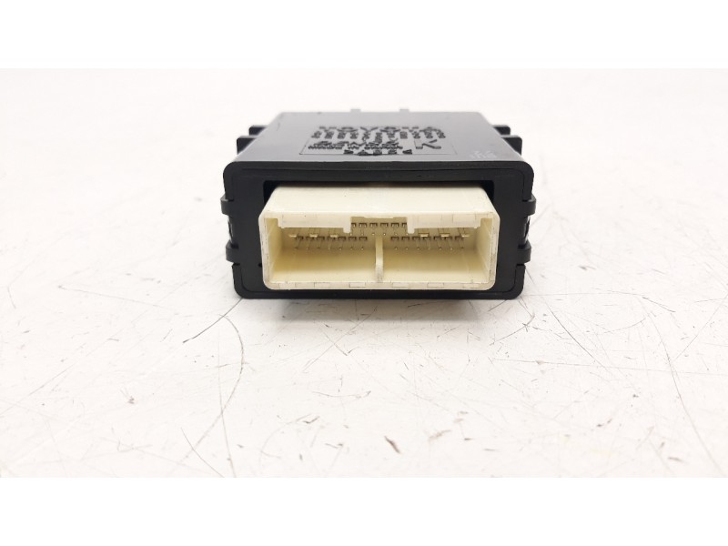 Recambio de modulo electronico para toyota rav 4 referencia OEM IAM 8594042030 4230002080 
