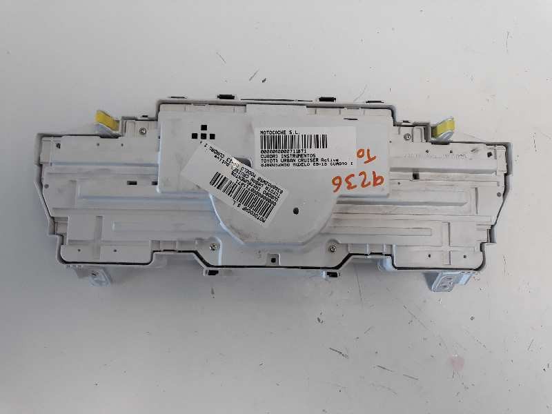 Recambio de cuadro instrumentos para toyota urban cruiser active referencia OEM IAM 8380052W50  