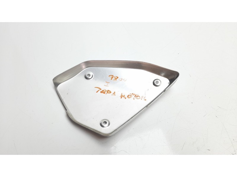 Recambio de moldura para honda cb 1000 r cb 1000r referencia OEM IAM 83700MKJD00  