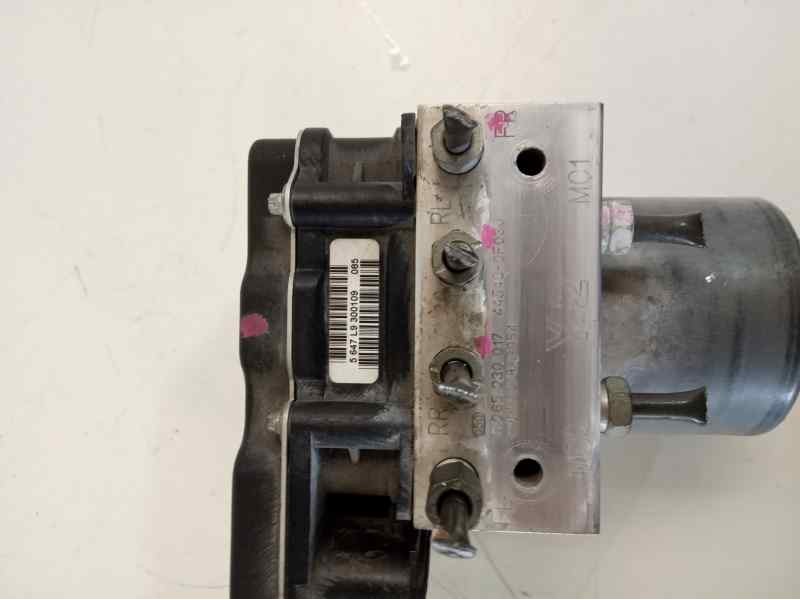 Recambio de abs para toyota verso active referencia OEM IAM 445400F030  