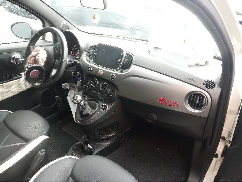 fiat nuova 500 (150) del año 2017