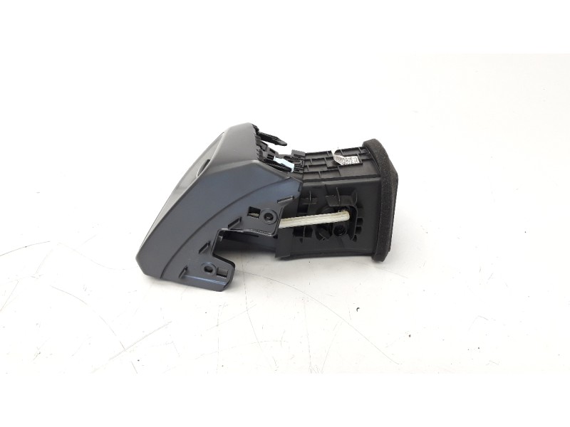 Recambio de rejilla aireadora para kia xceed 1.0 tgdi cat referencia OEM IAM 97490J7000  