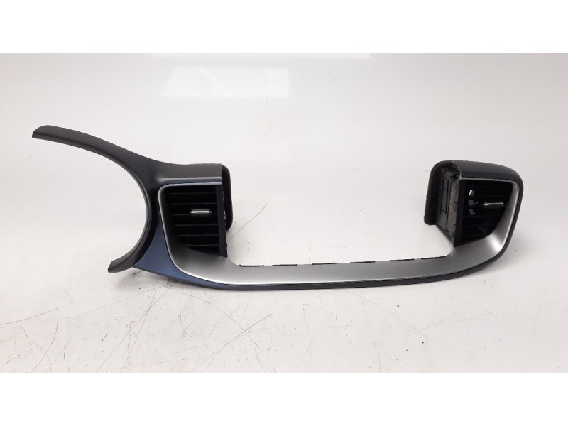 Recambio de rejilla aireadora para kia xceed 1.0 tgdi cat referencia OEM IAM 84740J7AA0  
