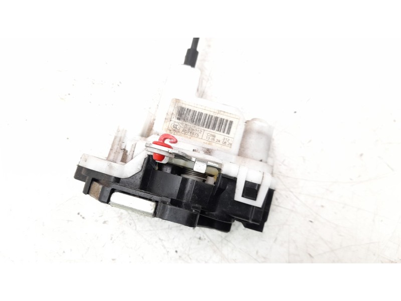 Recambio de cerradura puerta delantera derecha para fiat 500 referencia OEM IAM 525041737  