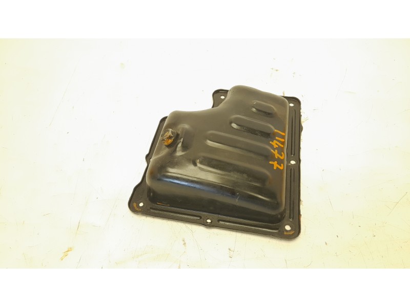 Recambio de carter para kia rio (yb) 1.2 cat referencia OEM IAM 2151003300  