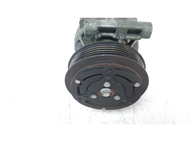 Recambio de compresor aire acondicionado para fiat 500 referencia OEM IAM 51747318 32183 