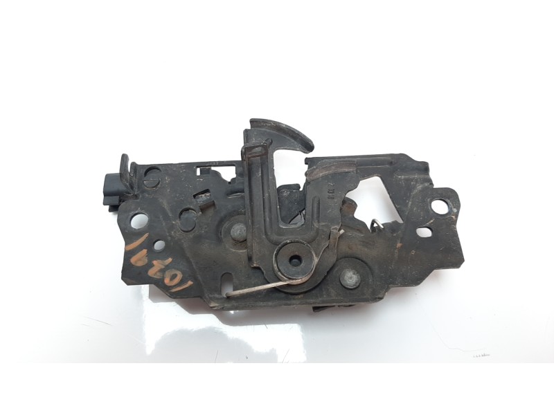 Recambio de cerradura capo para ford focus 2.3 ecoboost cat referencia OEM IAM 1808504  