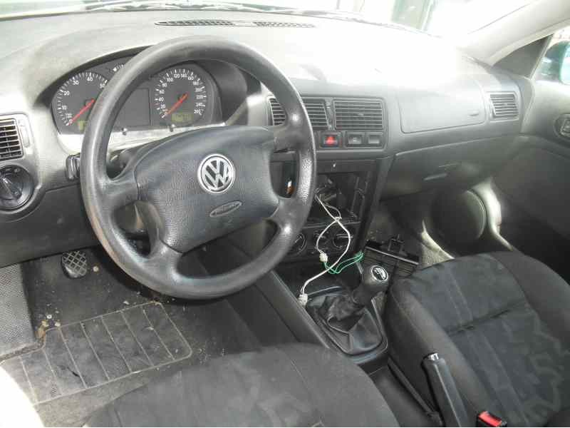 volkswagen golf iv berlina (1j1) del año 1998