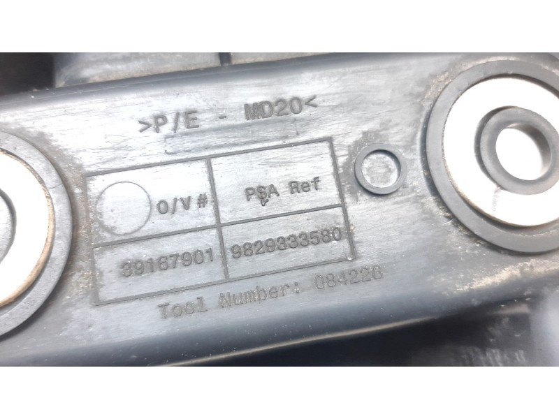 Recambio de soporte paragolpes trasero para opel corsa f ultimate referencia OEM IAM 9829333580  