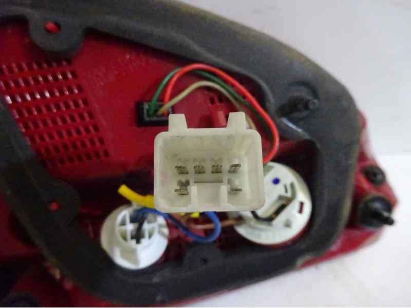 Recambio de piloto trasero derecho para kia cee´d drive referencia OEM IAM 92440A2000  