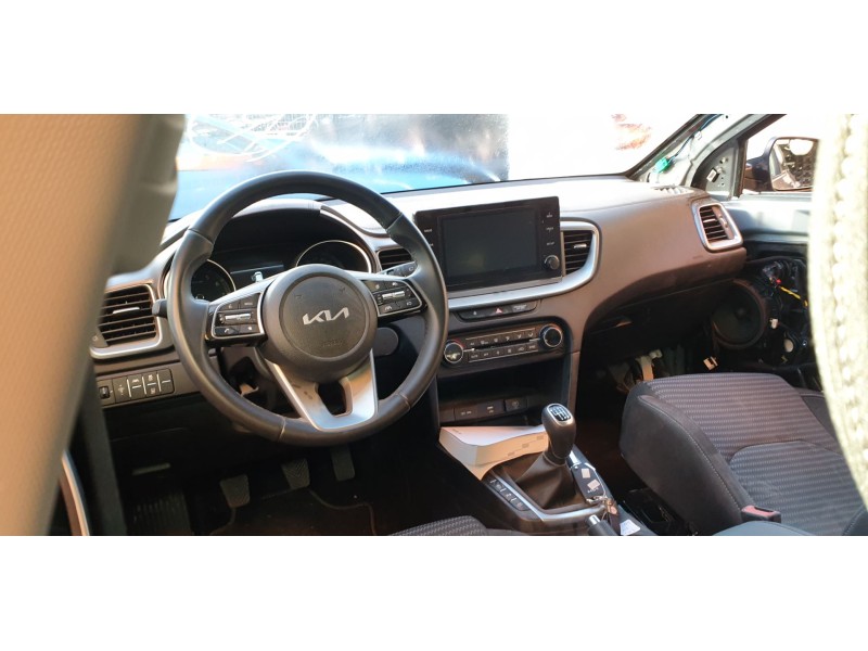 kia ceed del año 2023