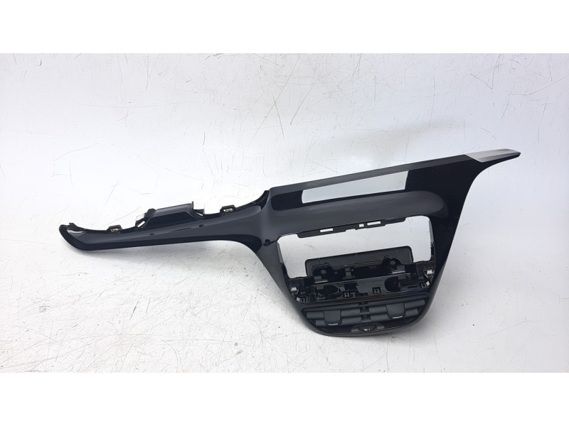 Recambio de moldura para peugeot 2008 (--.2013) 1.6 blue-hdi fap referencia OEM IAM 9673830077  
