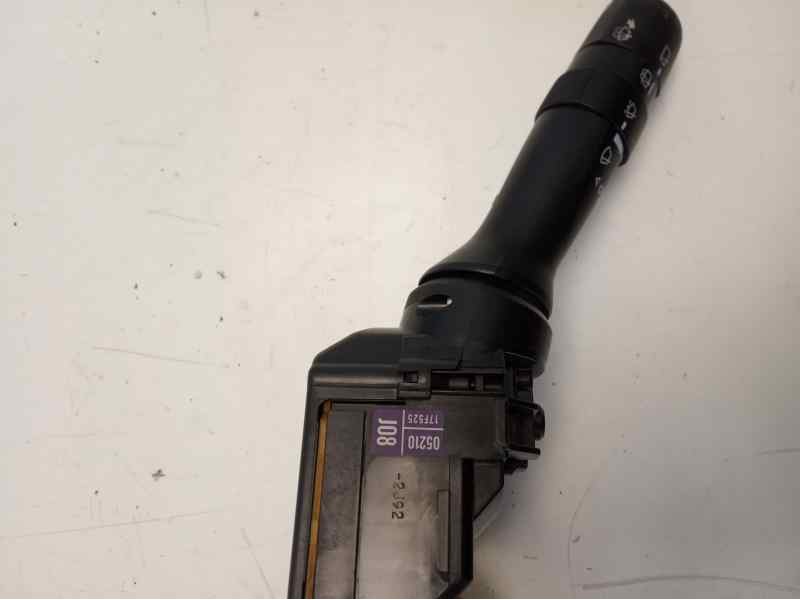 Recambio de mando limpia para toyota verso active referencia OEM IAM 0521017F525 0521017F525 