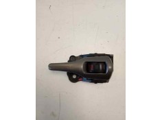 MANETA INTERIOR DELANTERA DERECHA 