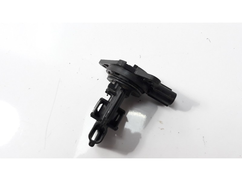 Recambio de caudalimetro para toyota land cruiser (j15) 2.8 cat referencia OEM IAM 2220430030 1975000030 