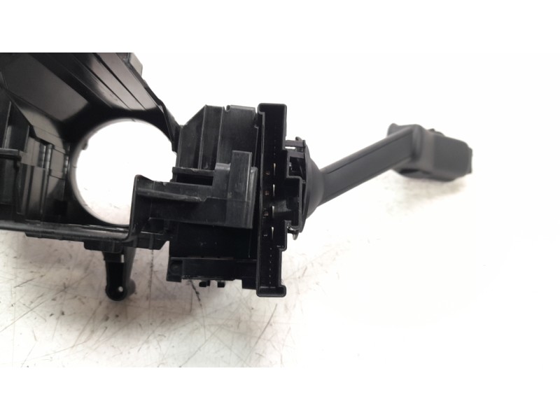 Recambio de mando multifuncion para skoda scala (nw) 1.0 tsi referencia OEM IAM 2Q0953521AB  
