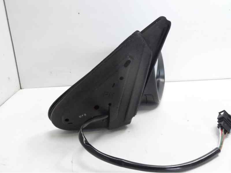 Recambio de retrovisor derecho para seat leon (1m1) referencia OEM IAM 5P1857507B9B9 1052113017 ST5207313