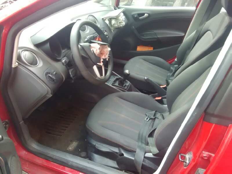 seat ibiza (6j5) del año 2012