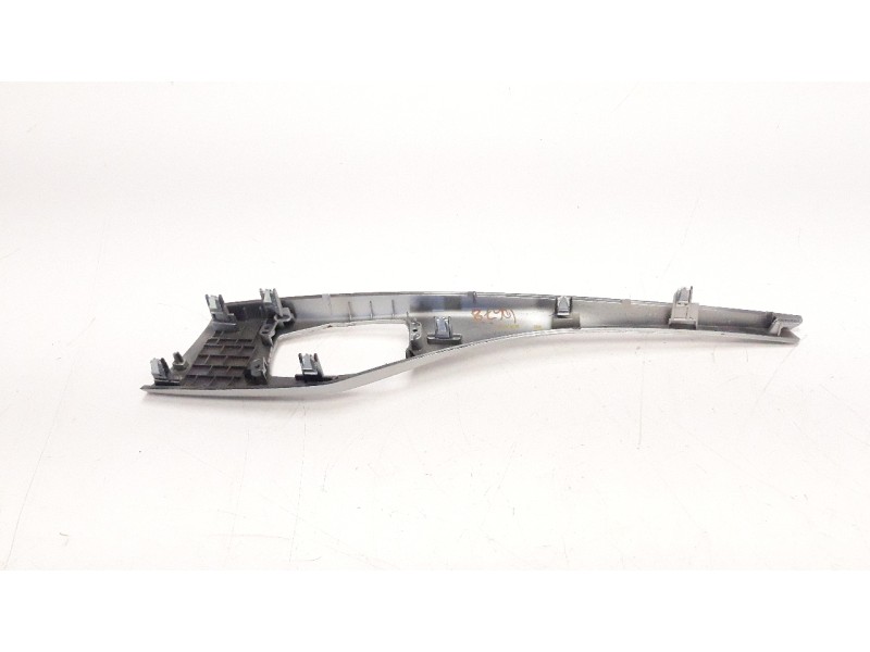 Recambio de moldura para bmw serie 1 lim. (f20) 1.6 turbodiesel referencia OEM IAM 92072639  