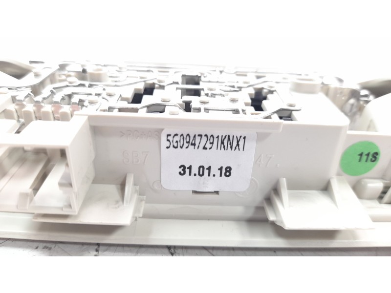 Recambio de luz interior para volkswagen passat lim. (3g2) 1.8 tsi referencia OEM IAM 5G0947291KNX1  