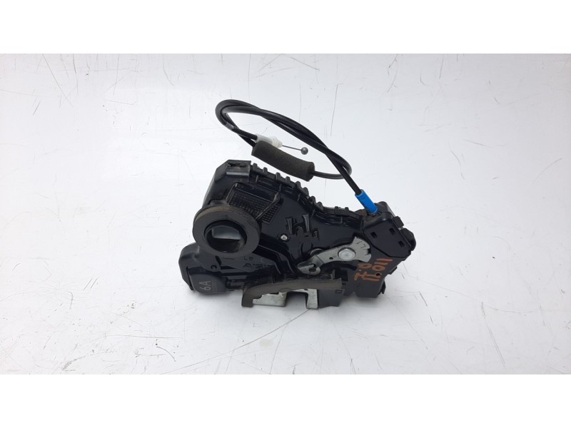 Recambio de cerradura puerta delantera izquierda para toyota land cruiser (j15) 2.8 cat referencia OEM IAM 6904042241  
