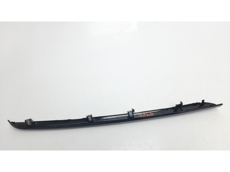 Recambio de moldura para renault scenic iii expression referencia OEM IAM 684120014R  