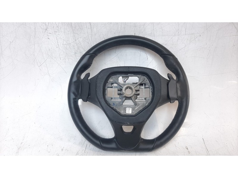 Recambio de volante para opel corsa f ultimate referencia OEM IAM 39196699  
