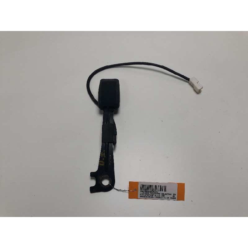 Recambio de cinturon seguridad delantero izquierdo para kia sportage drive 2wd referencia OEM IAM 888303U201WLK  
