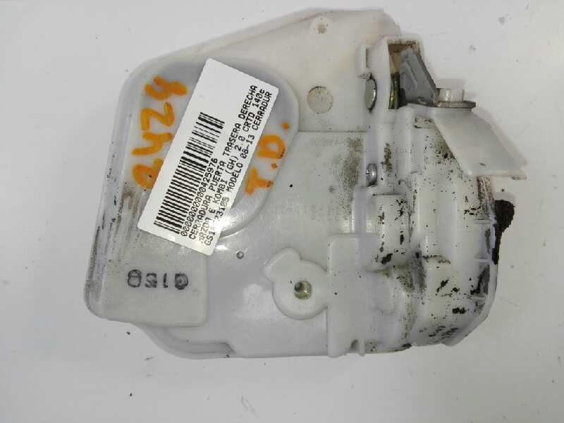 Recambio de cerradura puerta trasera derecha para mazda 6 kombi (gh) 2.0 crtd 140cv active sw referencia OEM IAM GS1F72310B  