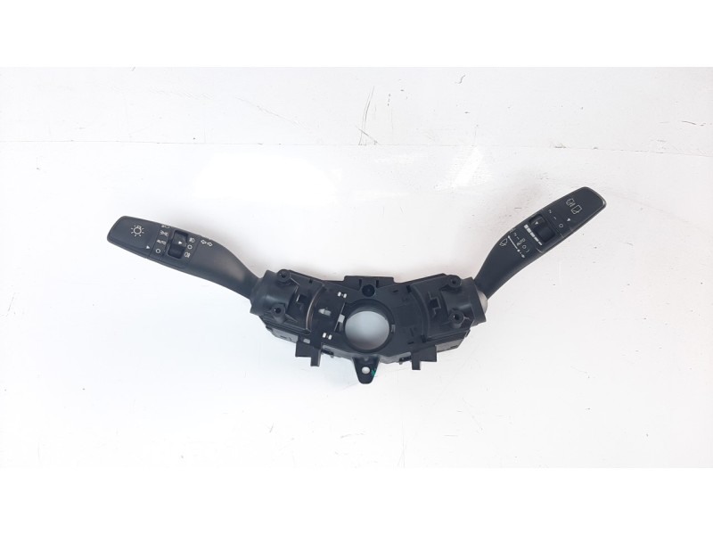 Recambio de mando multifuncion para kia niro referencia OEM IAM 93403G5960  