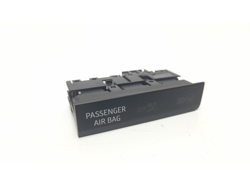 Recambio de pantalla multifuncion para seat leon (5f1) 1.6 tdi referencia OEM IAM 5F0919234A  