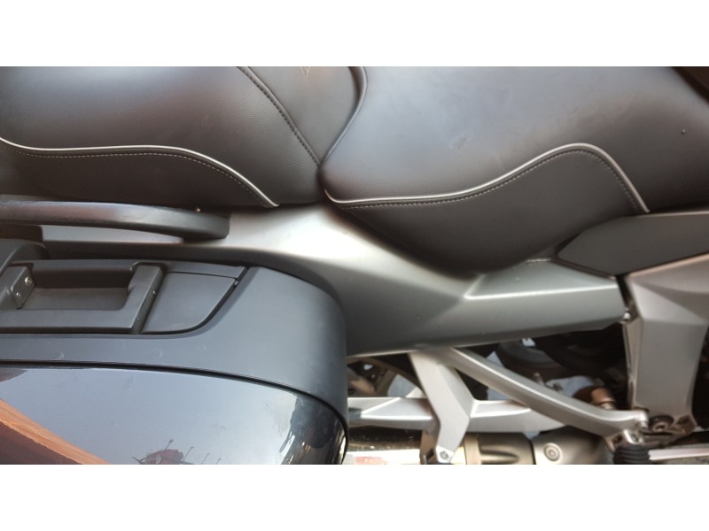 Recambio de moldura para bmw k 1200 s/r/gt k 1200 gt   ´06 referencia OEM IAM 46637694360  