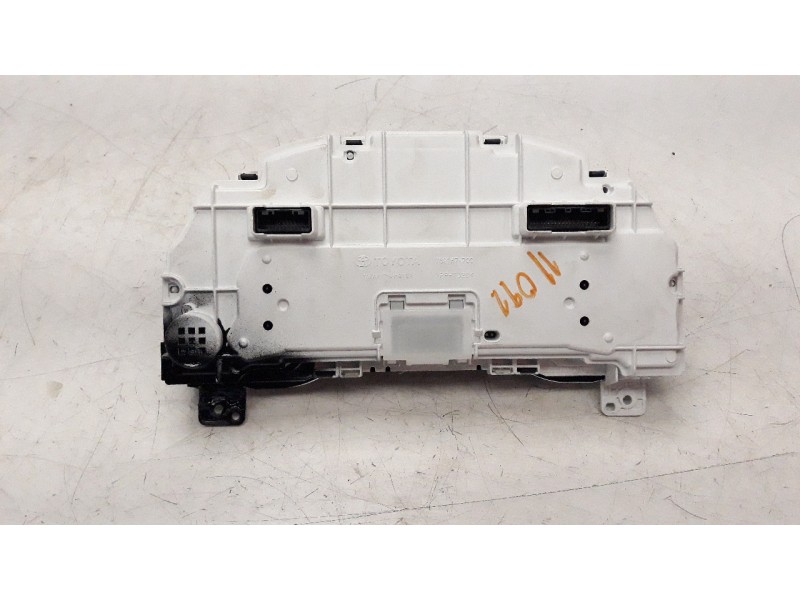 Recambio de cuadro instrumentos para toyota land cruiser (j15) 2.8 cat referencia OEM IAM 838006AX40  