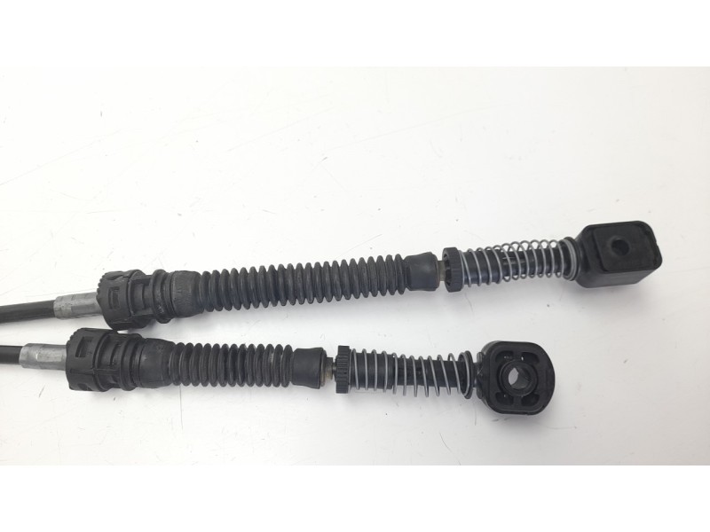 Recambio de palanca cambio para volkswagen golf vii lim. 1.0 tsi referencia OEM IAM 5Q0711049AN  