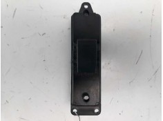 MANDO ELEVALUNAS TRASERO DERECHO GS1D66380 GS1D66380 03124610