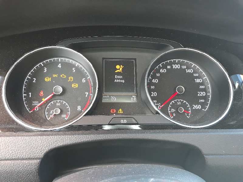 volkswagen golf vii lim. del año 2015