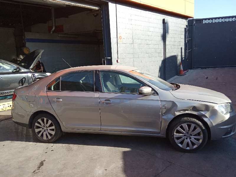 seat toledo (kg3) del año 2013