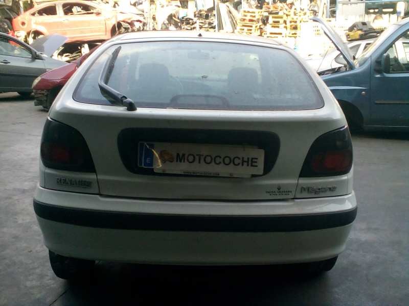 renault megane i berlina hatchback (ba0) del año 1999