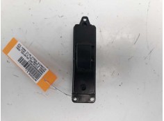 MANDO ELEVALUNAS DELANTERO DERECHO GS1D66370 GS1D66370 03124600