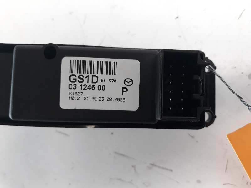 Recambio de mando elevalunas delantero derecho para mazda 6 kombi (gh) 2.0 crtd 140cv active sw referencia OEM IAM GS1D66370 031