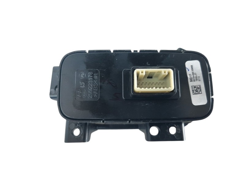 Recambio de mando multifuncion para hyundai i20 1.0 tgdi cat referencia OEM IAM 93700Q0010NNB  