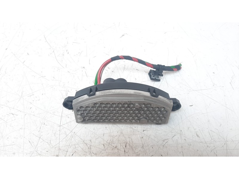 Recambio de resistencia calefaccion para peugeot 308 1.2 12v e-thp referencia OEM IAM 9837790880  