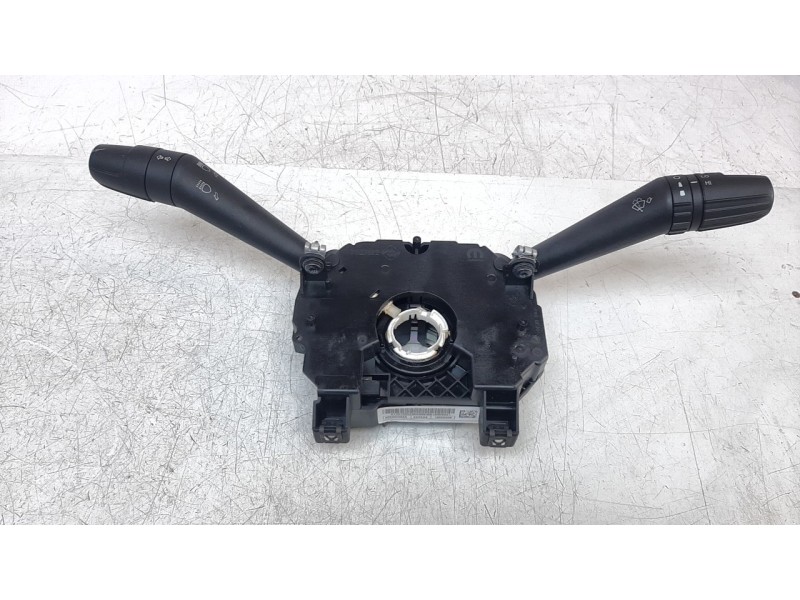 Recambio de mando multifuncion para jeep compass ii 1.6 m-jet cat referencia OEM IAM 735750529  