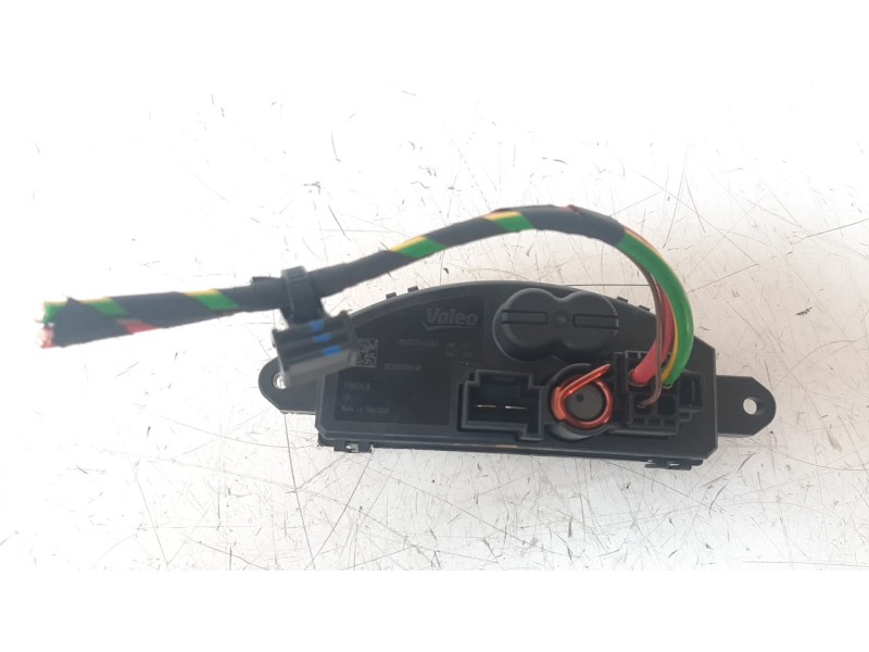 Recambio de resistencia calefaccion para peugeot 308 1.2 12v e-thp referencia OEM IAM 9837790880  