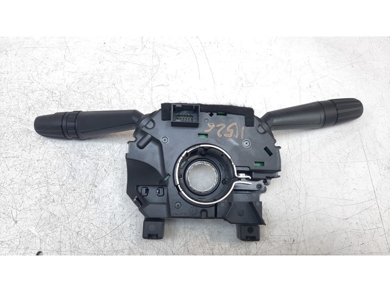 Recambio de mando multifuncion para jeep compass ii 1.6 m-jet cat referencia OEM IAM 735750529  
