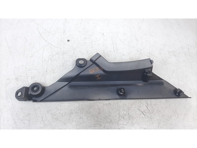 Recambio de moldura para honda x-adv referencia OEM IAM 64380MKHD00ZA 64380MKHD000 